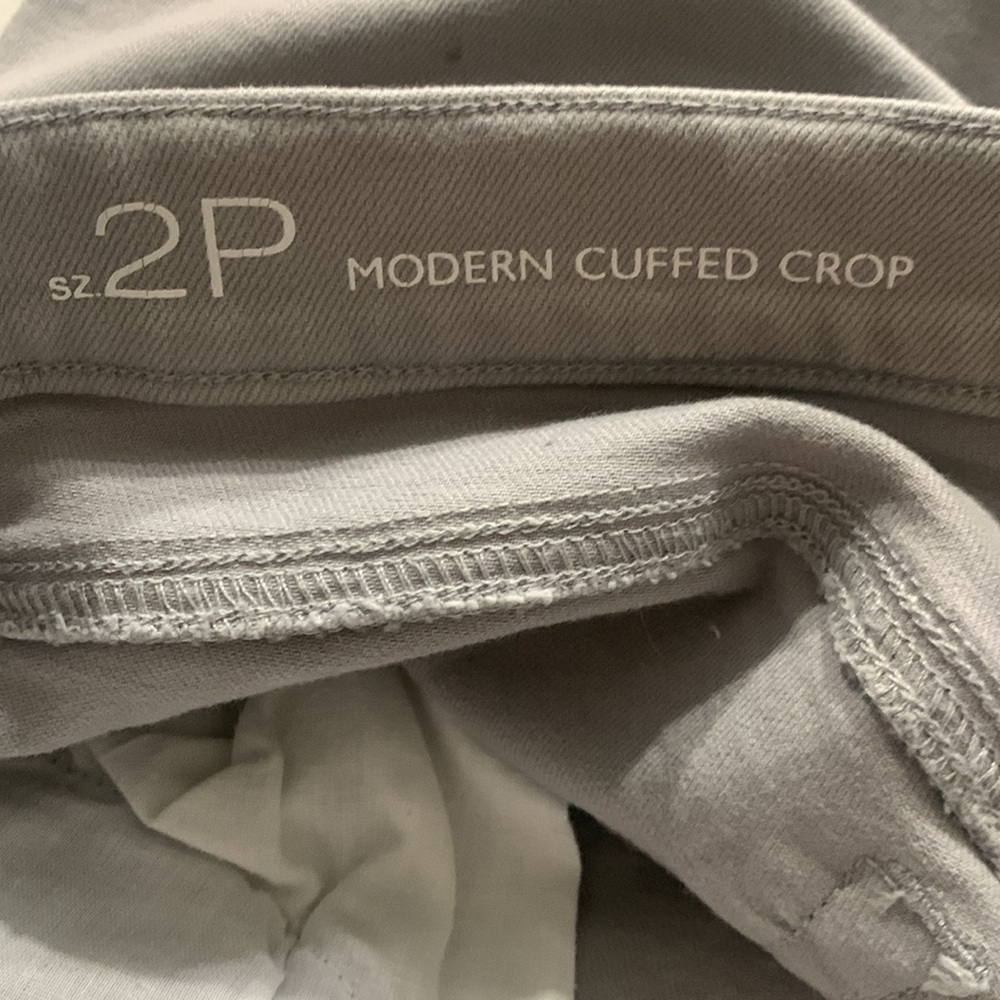 Ann Taylor Loft Outlet Modern Cuffed Crop Gray Denim Capri Jeans Women's Size 2P - Picture 6 of 7